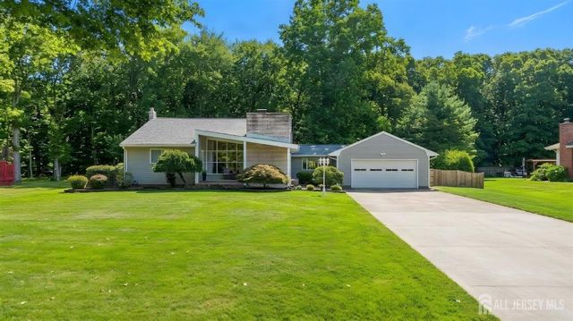 2642 Linder Avenue, North Brunswick, NJ 08902