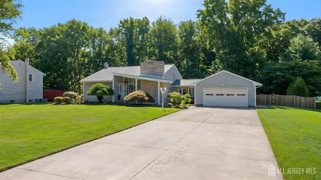 2642 Linder Avenue, North Brunswick, NJ 08902
