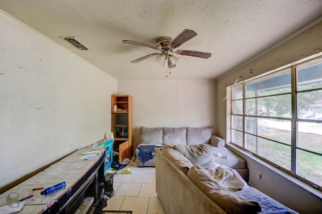 2947 Poland Street, Shreveport, LA 71103
