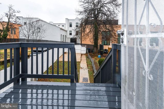 1430 W ST SE, Washington, DC 20020