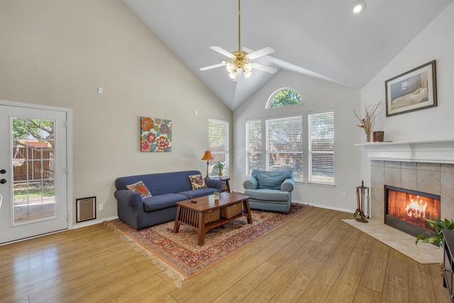 419 Lakefield Drive, Murphy, TX 75094