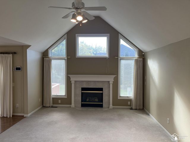 3168 Crystal Court, Lambertville, MI 48144