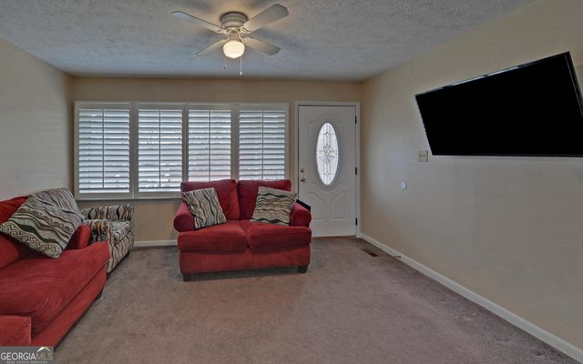 926 Skyline Drive, Toccoa, GA 30577