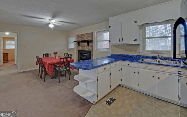 926 Skyline Drive, Toccoa, GA 30577