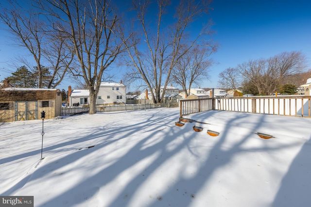 3 KENNINGTON RD, Marlton, NJ 08053