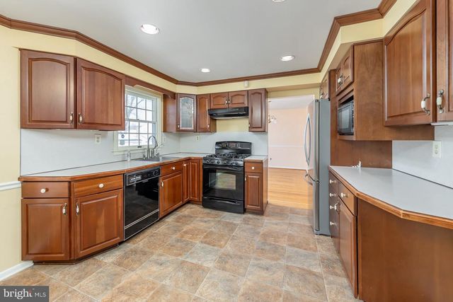 3 KENNINGTON RD, Marlton, NJ 08053