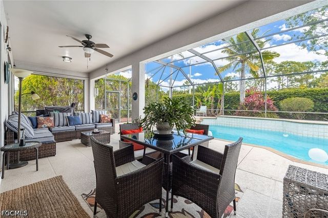 11062 Lakeland CIR, Fort Myers, FL 33913