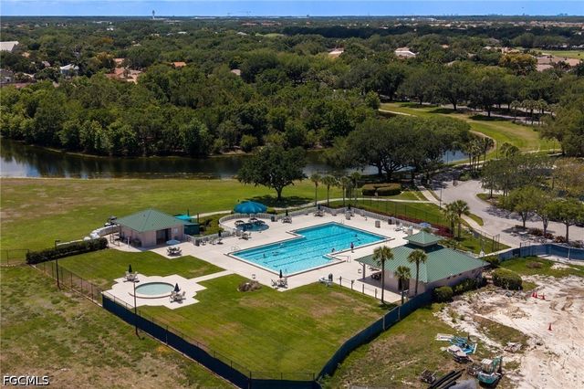 11062 Lakeland CIR, Fort Myers, FL 33913