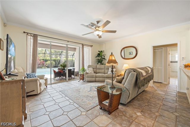 11062 Lakeland CIR, Fort Myers, FL 33913