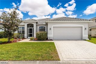 11062 Lakeland CIR, Fort Myers, FL 33913