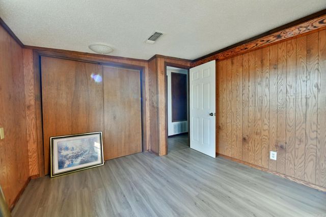 200 Ridge Street, Mena, AR 71953