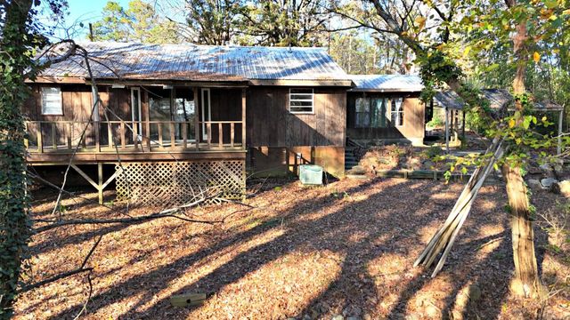 200 Ridge Street, Mena, AR 71953