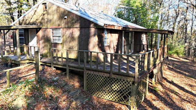 200 Ridge Street, Mena, AR 71953