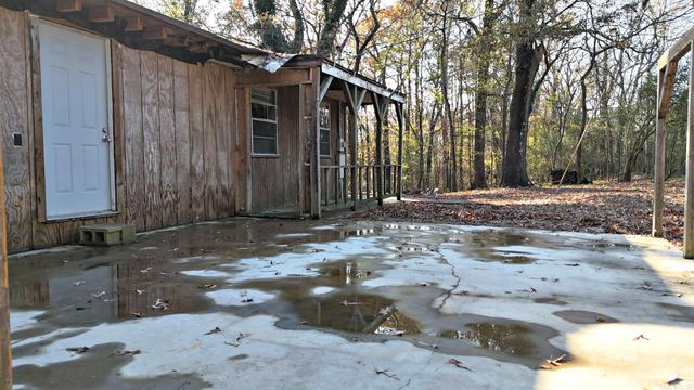 200 Ridge Street, Mena, AR 71953