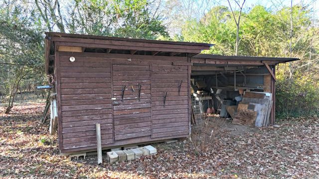 200 Ridge Street, Mena, AR 71953