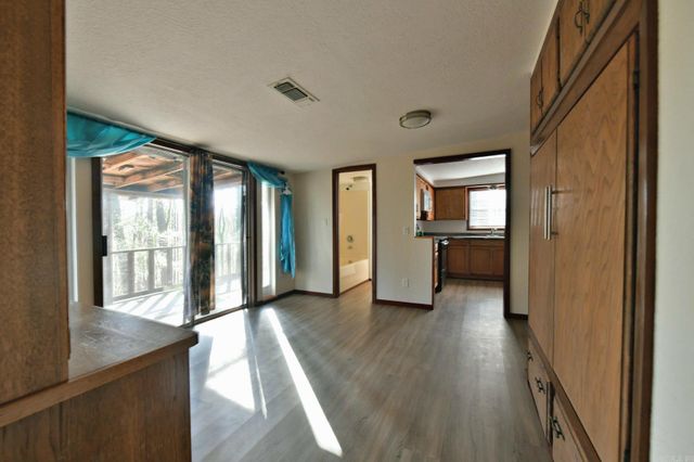 200 Ridge Street, Mena, AR 71953