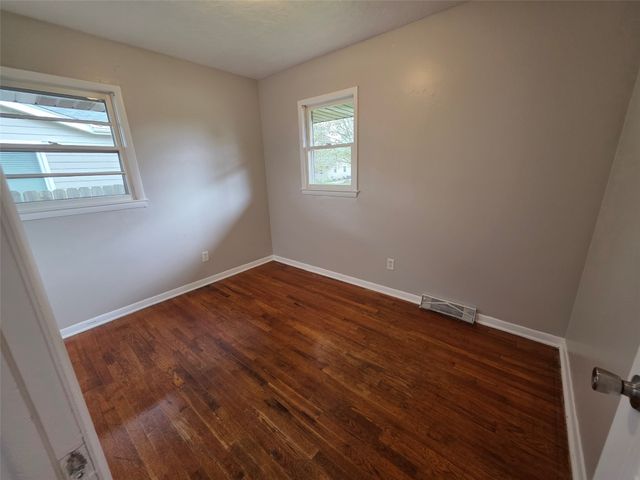 3925 64th Street, Urbandale, IA 50322