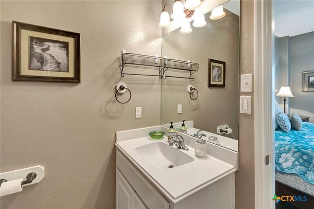 314 Windswept Drive, Port Lavaca, TX 77979