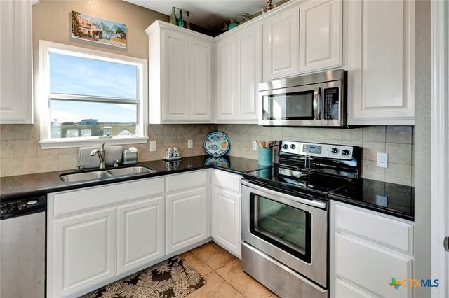 314 Windswept Drive, Port Lavaca, TX 77979