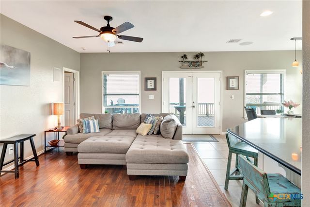 314 Windswept Drive, Port Lavaca, TX 77979