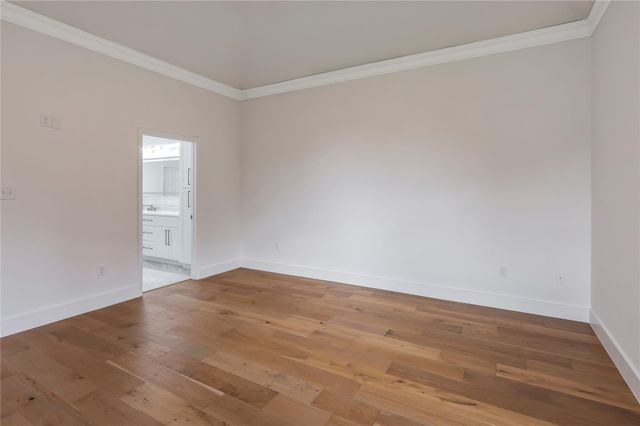 686 Edgewood Drive, Montgomery, TX 77356