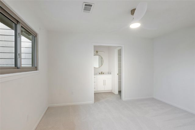 686 Edgewood Drive, Montgomery, TX 77356