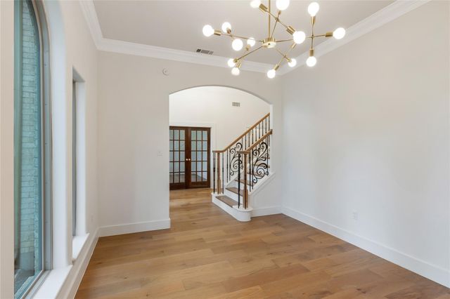 686 Edgewood Drive, Montgomery, TX 77356