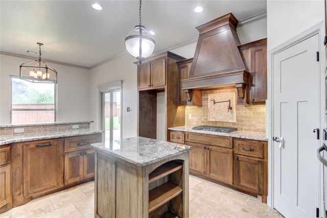 2013 Providence Drive, Norman, OK 73071