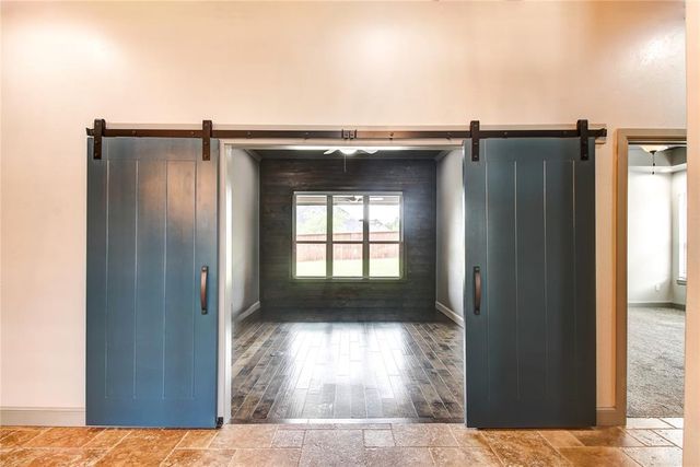 2013 Providence Drive, Norman, OK 73071