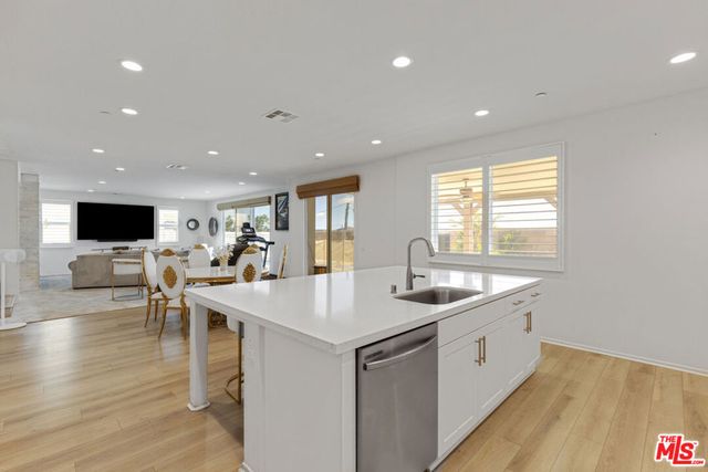 38924 Malva Rosa Drive, Palmdale, CA 93551
