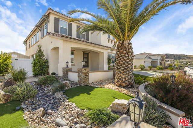 38924 Malva Rosa Drive, Palmdale, CA 93551