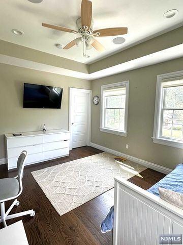 10 Cranford Road, Glen Rock, NJ 07452
