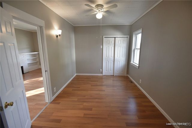 8 Melrose Road, Amherst, NY 14221