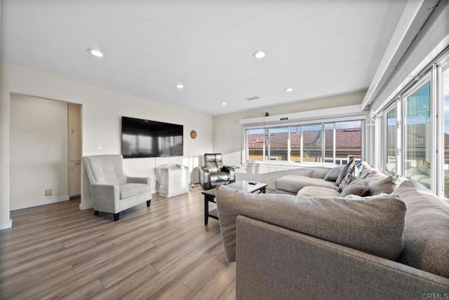 3527 Moultrie Avenue, San Diego, CA 92117