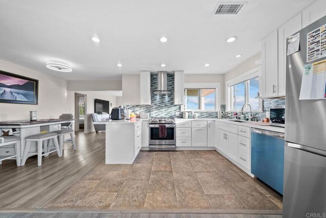 3527 Moultrie Avenue, San Diego, CA 92117