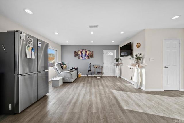3527 Moultrie Avenue, San Diego, CA 92117