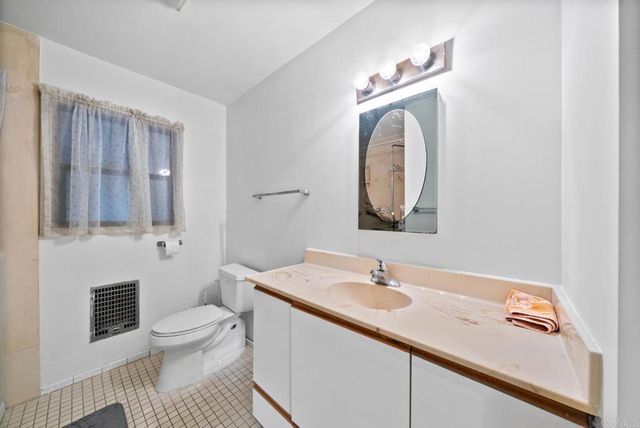 3527 Moultrie Avenue, San Diego, CA 92117