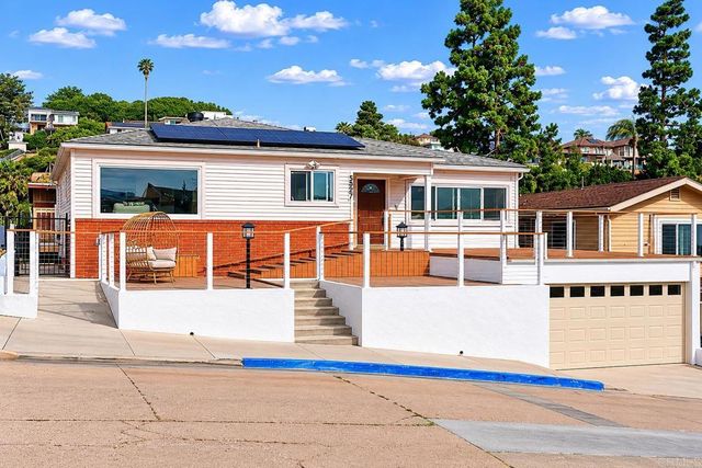 3527 Moultrie Avenue, San Diego, CA 92117