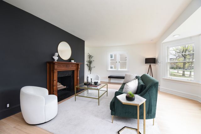 818 N Euclid Avenue, Oak Park, IL 60302