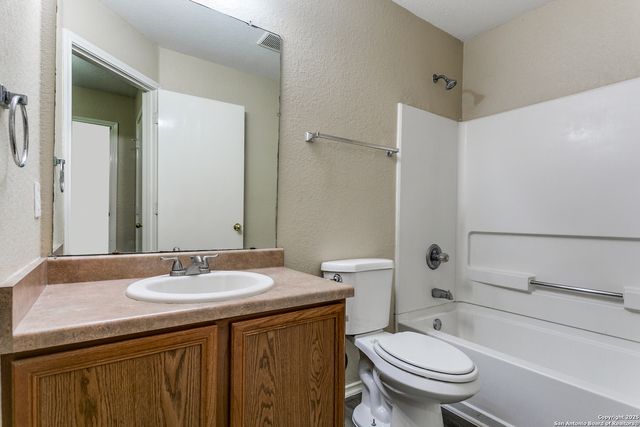 2131 Wood Ranch, San Antonio, TX 78227