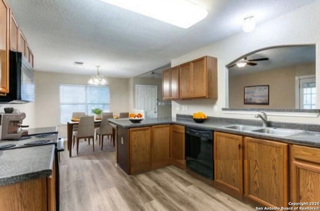 2131 Wood Ranch, San Antonio, TX 78227