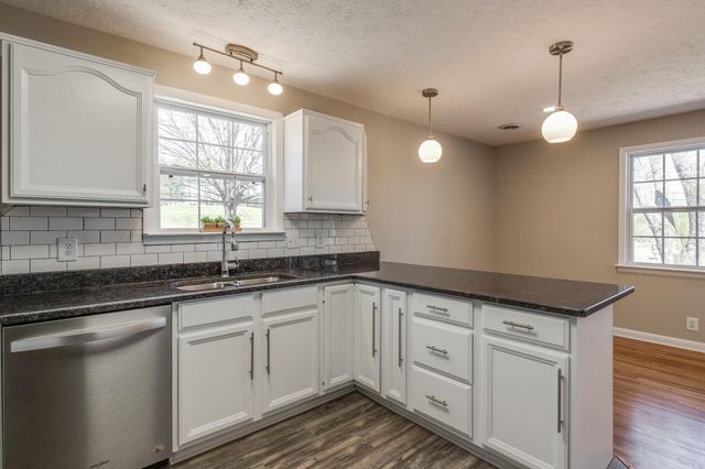 522 Stewarts Ferry Pike, Nashville, TN 37214