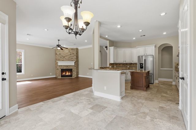18415 Windsor Lakes Drive, Houston, TX 77094