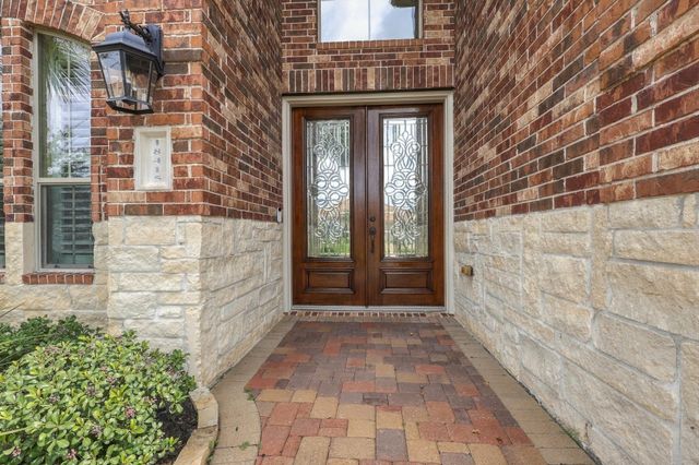 18415 Windsor Lakes Drive, Houston, TX 77094