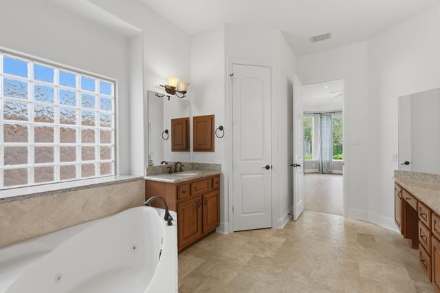 18415 Windsor Lakes Drive, Houston, TX 77094