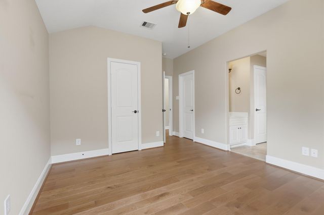 18415 Windsor Lakes Drive, Houston, TX 77094