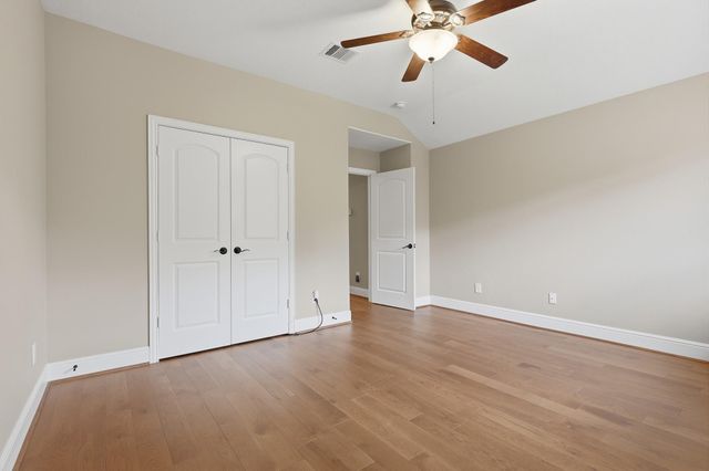 18415 Windsor Lakes Drive, Houston, TX 77094