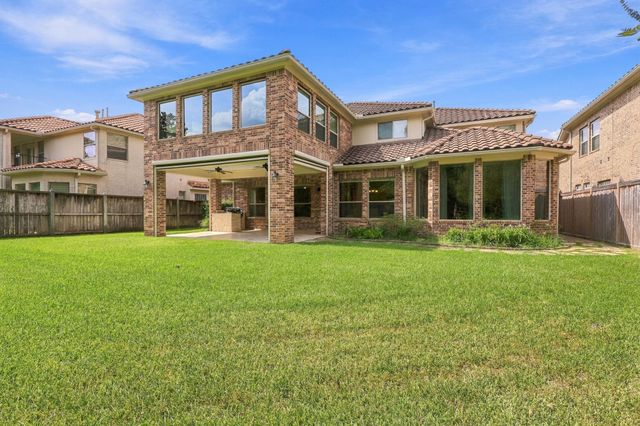 18415 Windsor Lakes Drive, Houston, TX 77094