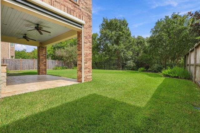 18415 Windsor Lakes Drive, Houston, TX 77094