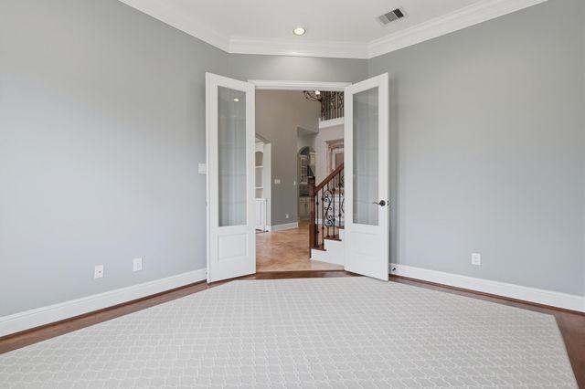 18415 Windsor Lakes Drive, Houston, TX 77094